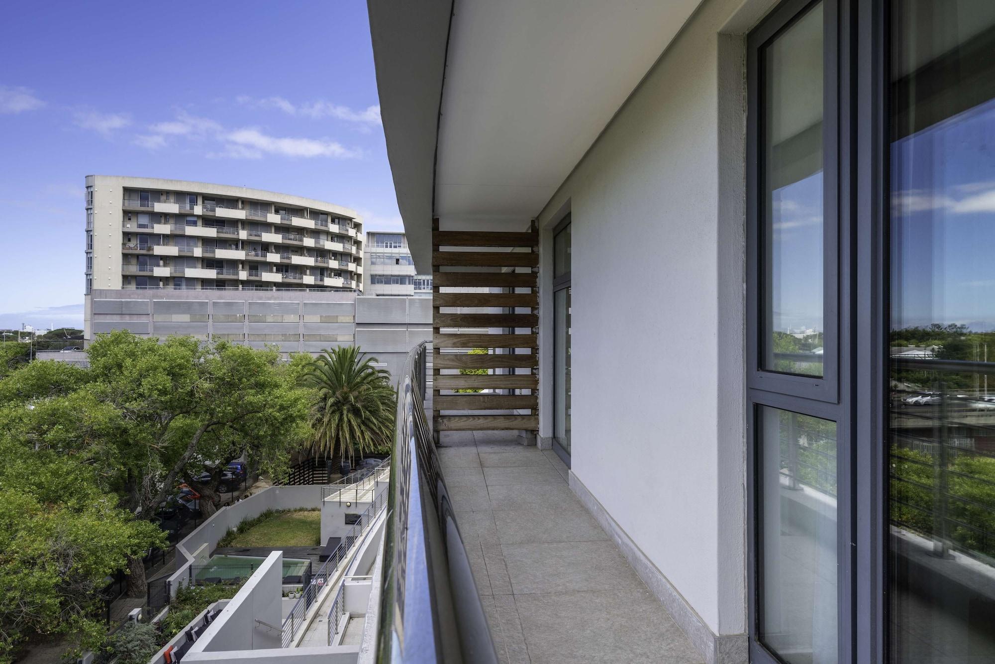 Park Inn By Radisson Cape Town Newlands Exterior photo